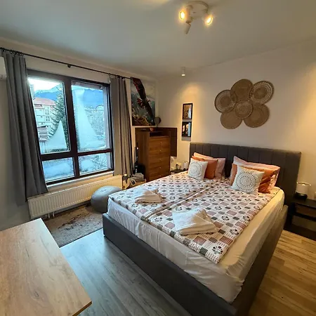 Luxury Studio2 In Friends Апартамент *