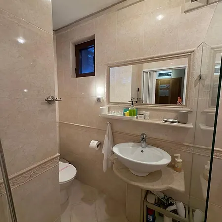 Luxury Studio2 In Friends Апартамент